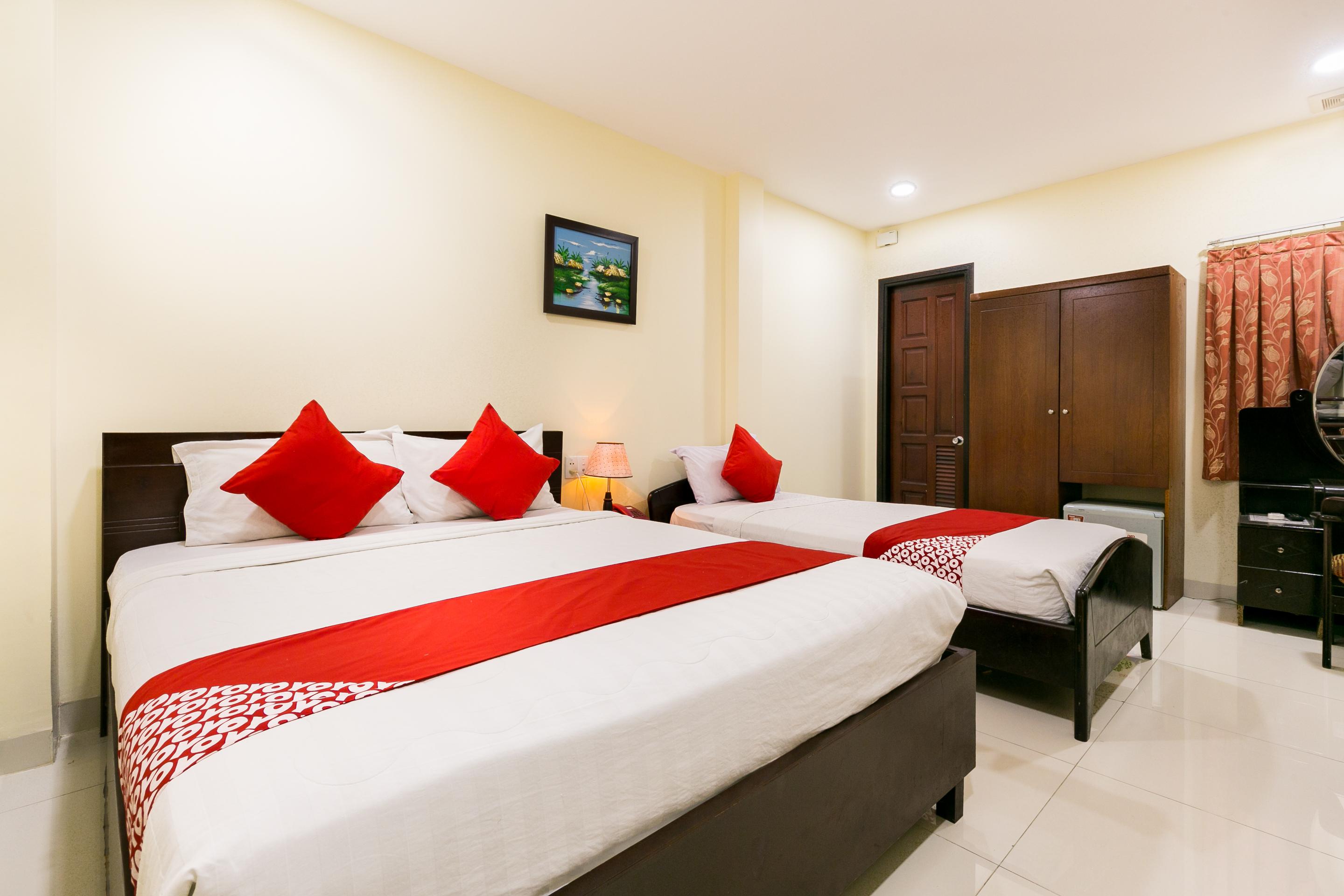Oyo 422 Nguyen Thanh Hotel Ho Chi Minh City Exterior photo